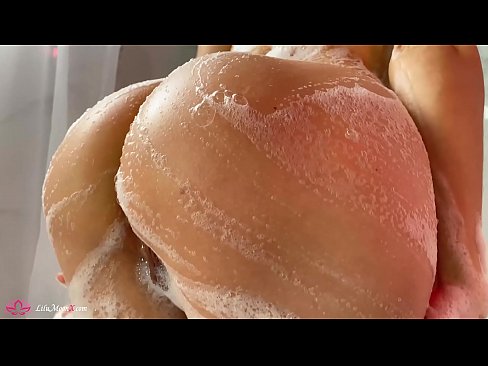 ❤️ Donkerkop masturbeer poes met vibrator tot intense orgasme in stort ❤❌ Porno by porn af.gaypornforyou.ru ️❤